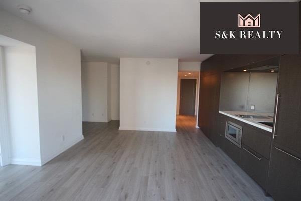 155 Yorkville Avenue #1607