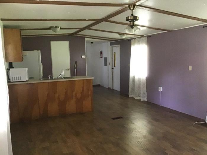 375 West Fletcher Street - Photo 3 of 7