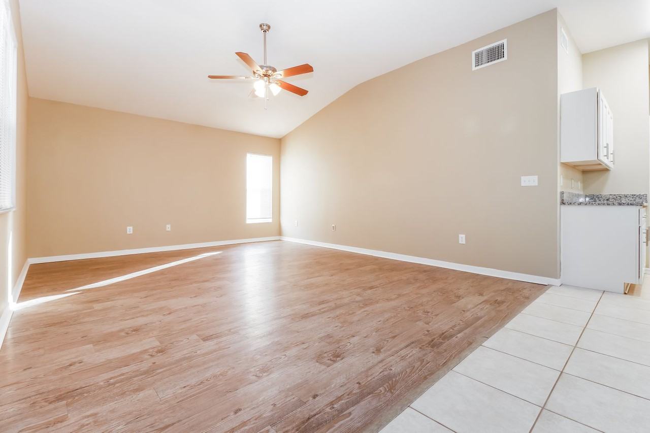 4303 Brandon Ridge Dr - Photo 3 of 23