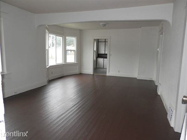 787 E Isabella Ave - Photo 2 of 12