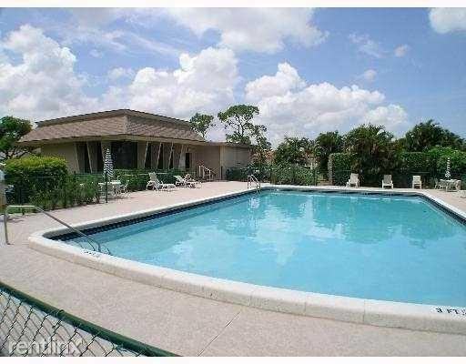 204 Greensward Ln - Photo 2 of 7