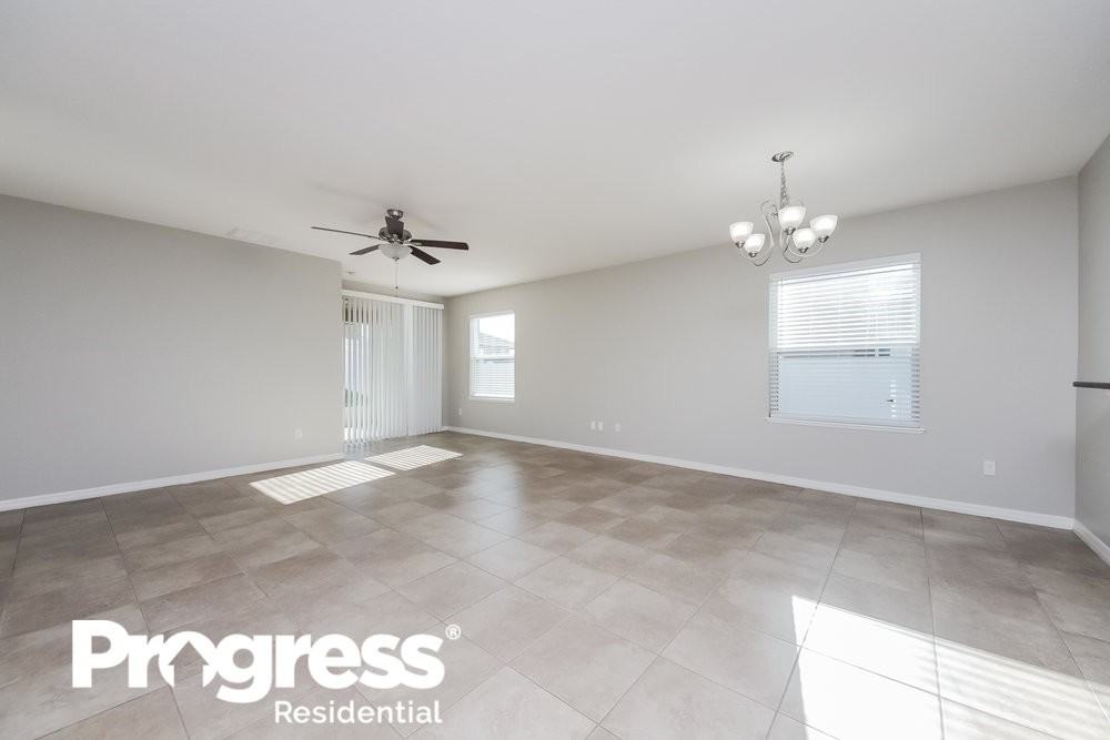 724 Black Eagle Dr - Photo 3 of 15