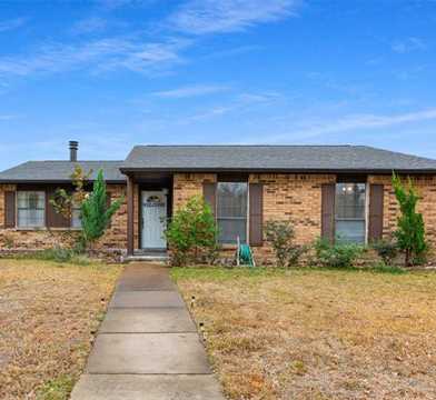 2110 Rose Hill Road Carrollton Tx 75007 3 Bedroom House
