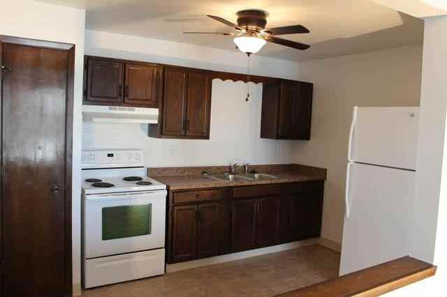 Silhouette Apartments 3720 57th St, Des Moines, IA 50310 Zumper