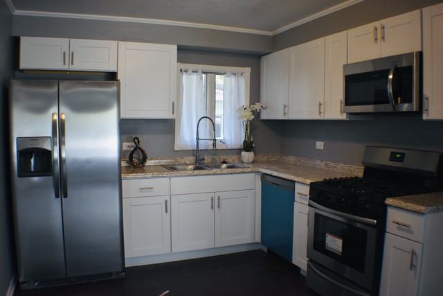 420 Indianwood - Photo 2 of 15