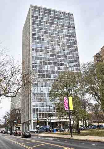 2400 Lakeview #2605