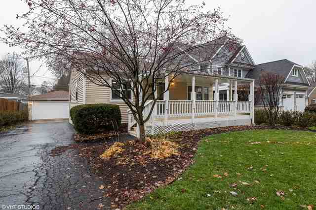 1331 Main - Photo 2 of 17