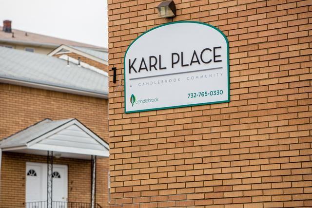 Karl Place - Photo 3 of 6