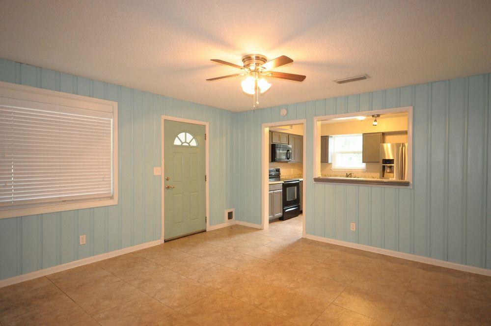 5556 Grove Ave. - Photo 3 of 16