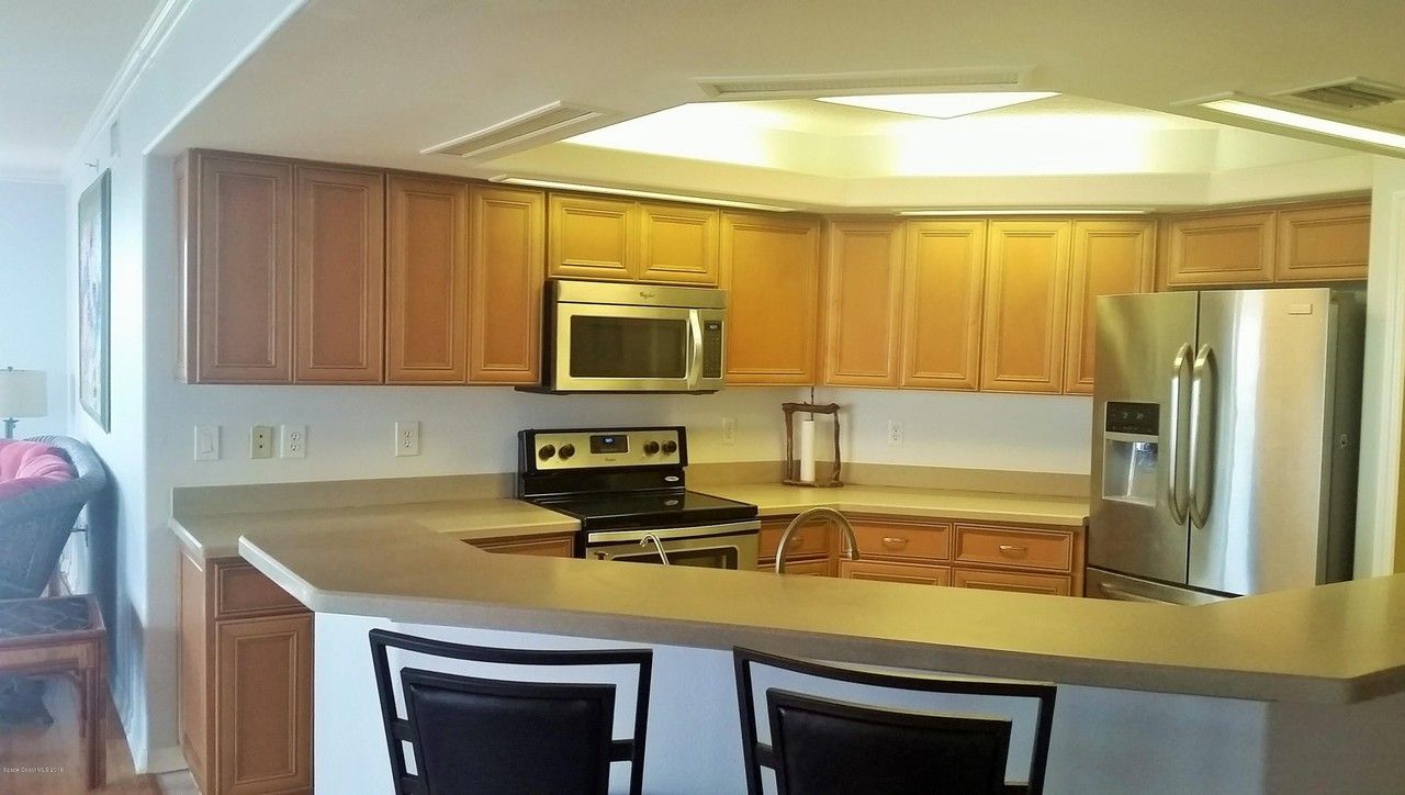 820 Del Rio Way #Unit - Photo 3 of 16