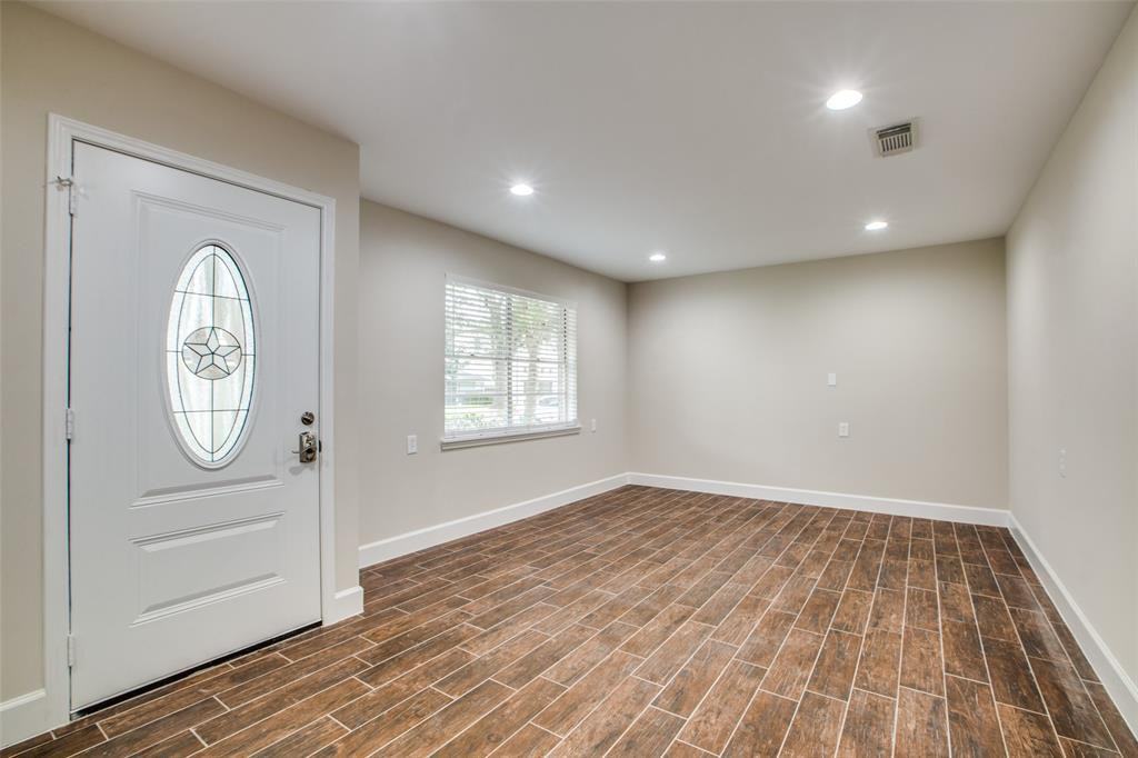 4317 Valerie Street - Photo 3 of 16