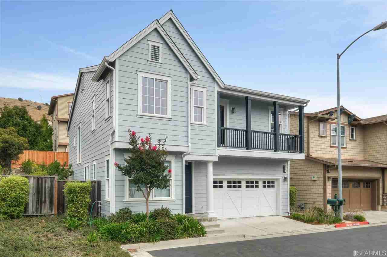 101 Seapoint Court - Photo 3 of 3