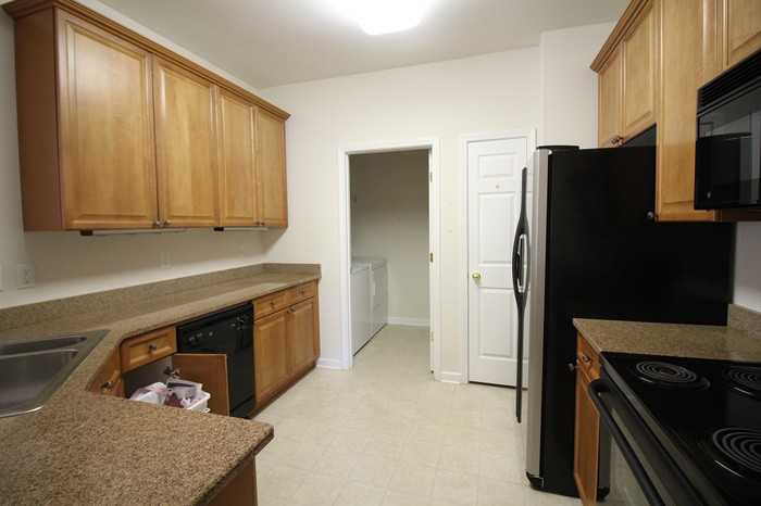 220 Brushy Creek Lane - Photo 3 of 31