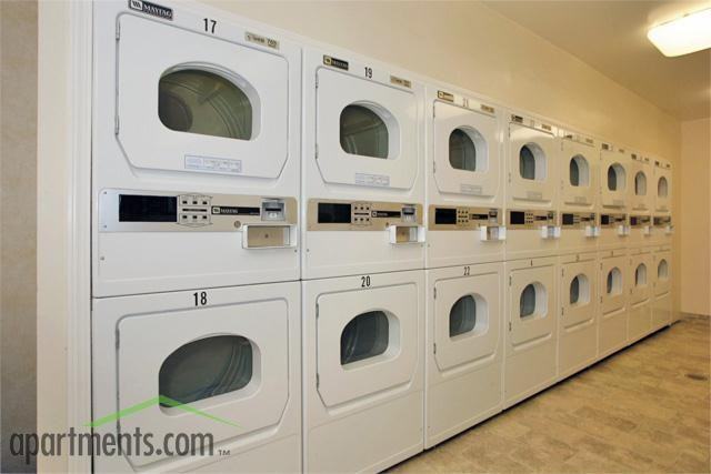 Olive West Apartments - Photo 3 of 32