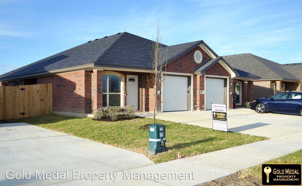 303 Sladecek Dr - Photo 2 of 28