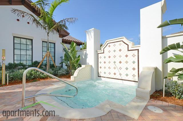 Signature at Davie - Photo 3 of 26