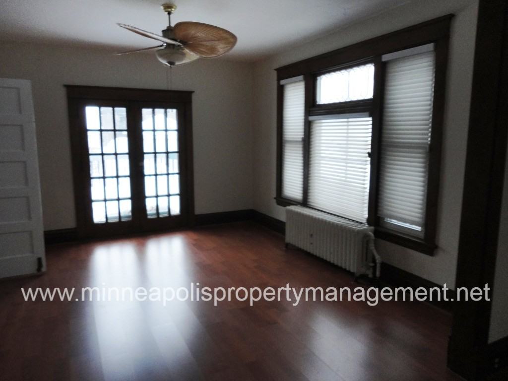 1316 Marshall Ave - Photo 2 of 14