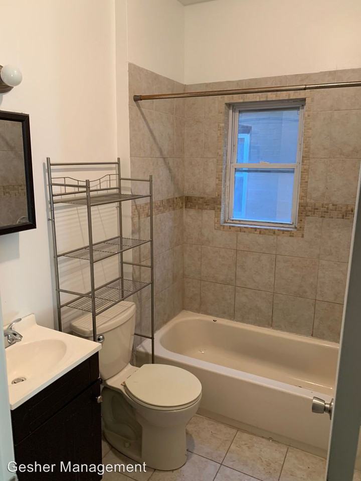 7723 Brashear St- Upper - Photo 2 of 8