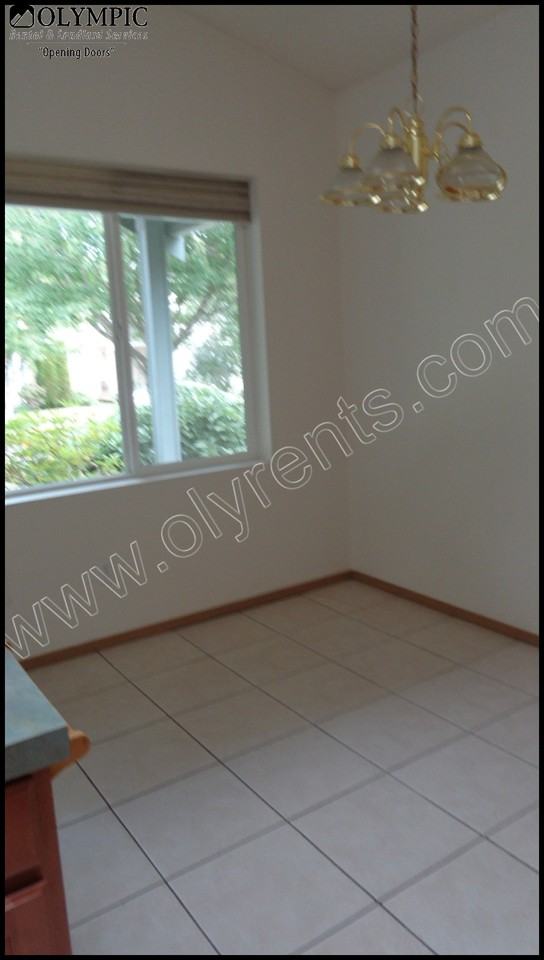 1603 Fern St SW - Photo 3 of 11