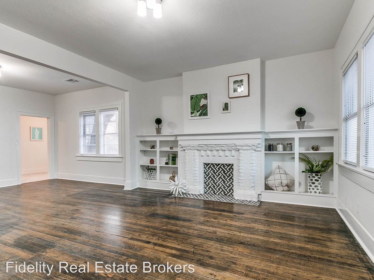 1748 Nw 37th St - Photo 2 of 19