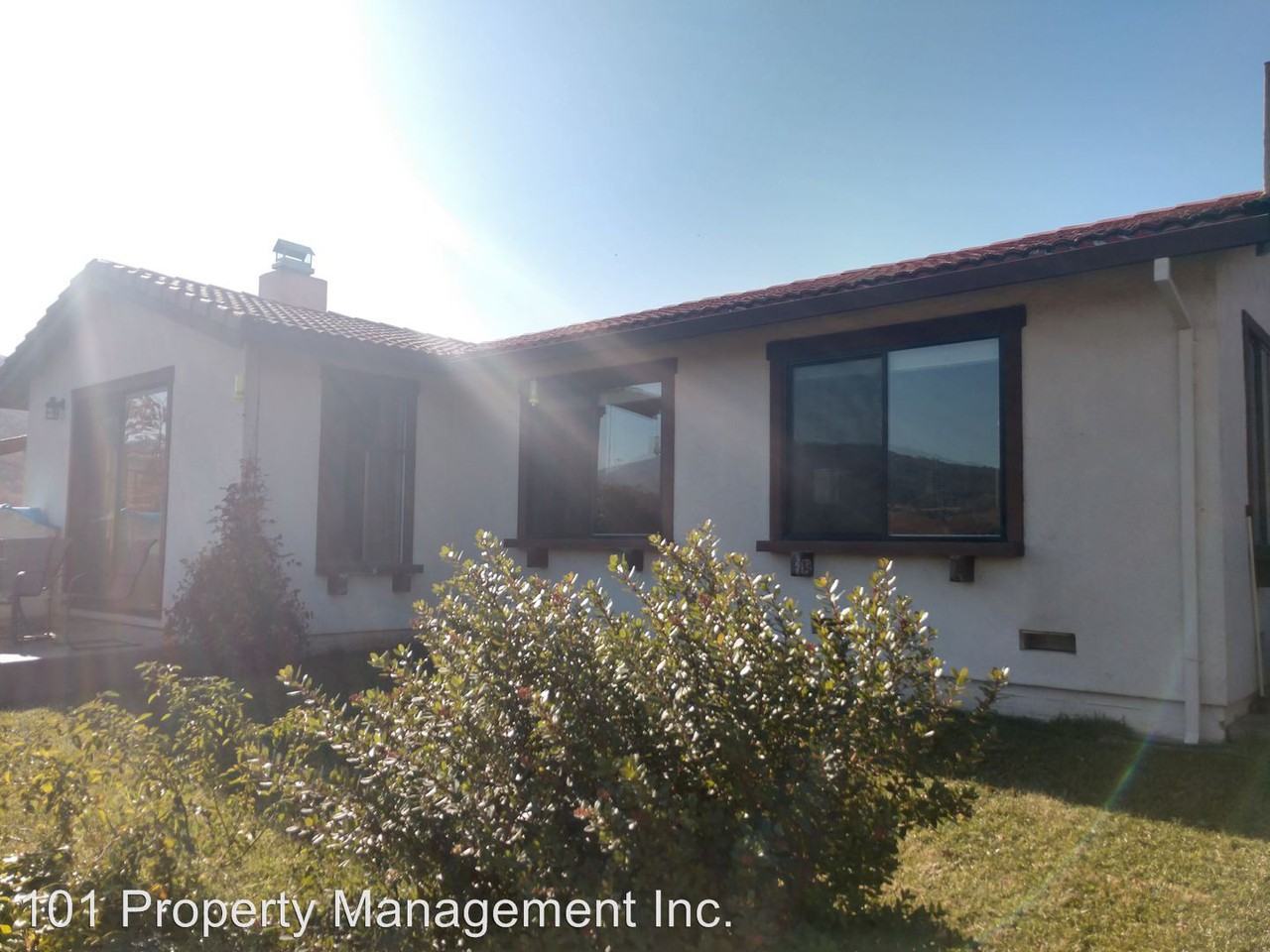 4760 Burke Hill Dr - Photo 2 of 6