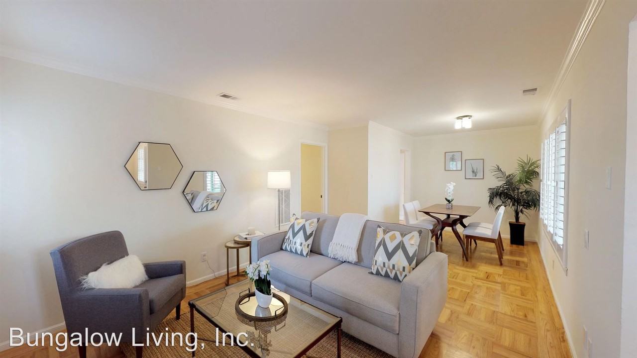 718 Marion Avenue - Photo 2 of 7