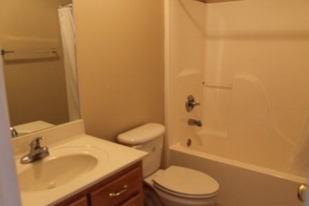 113-115-117 Timothy Drive - Photo 3 of 11