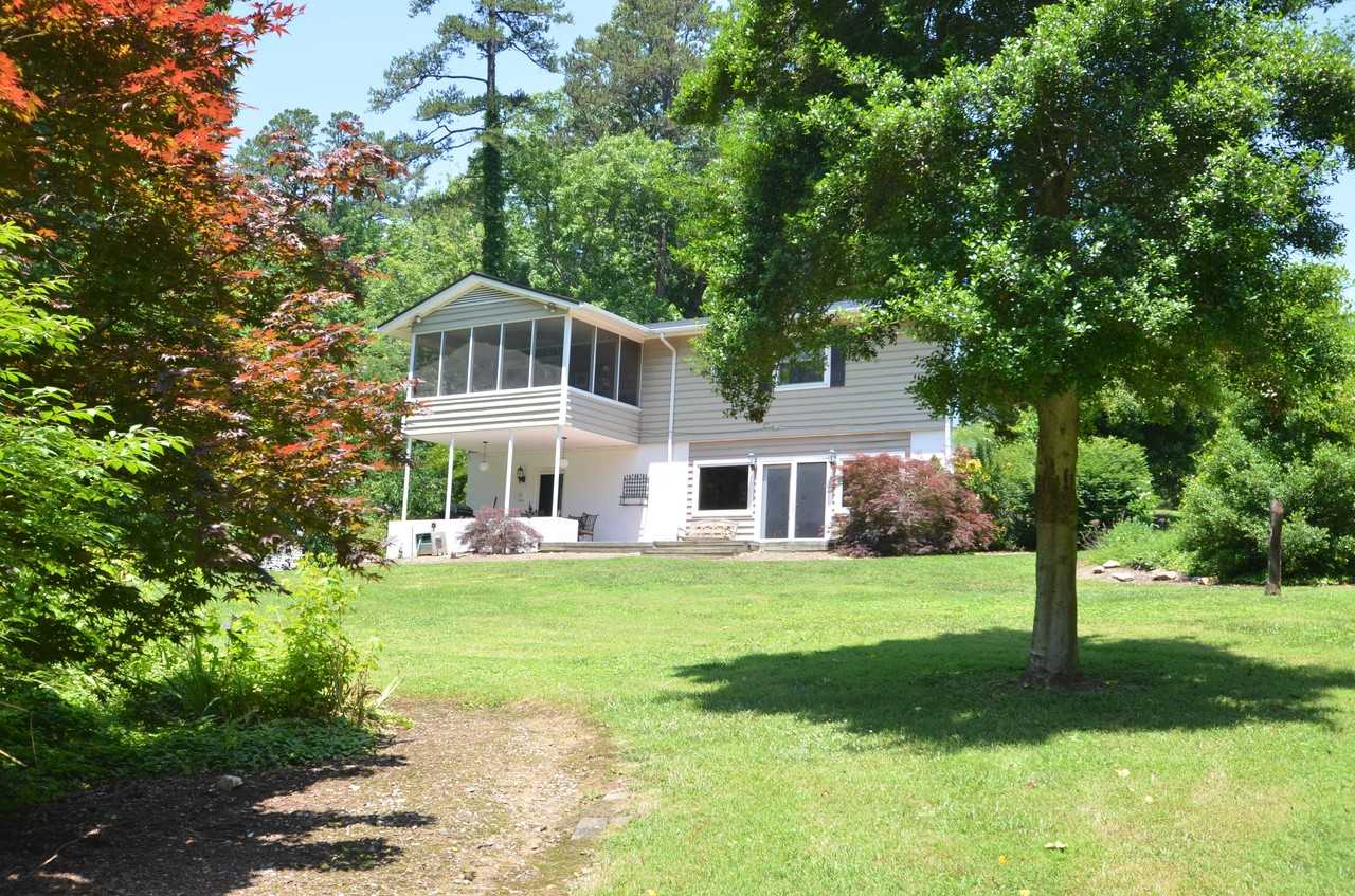 78 Red Bud Ln - Photo 2 of 23