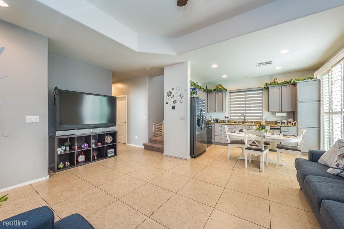 3661 Turquoise Waters Ave - Photo 2 of 15