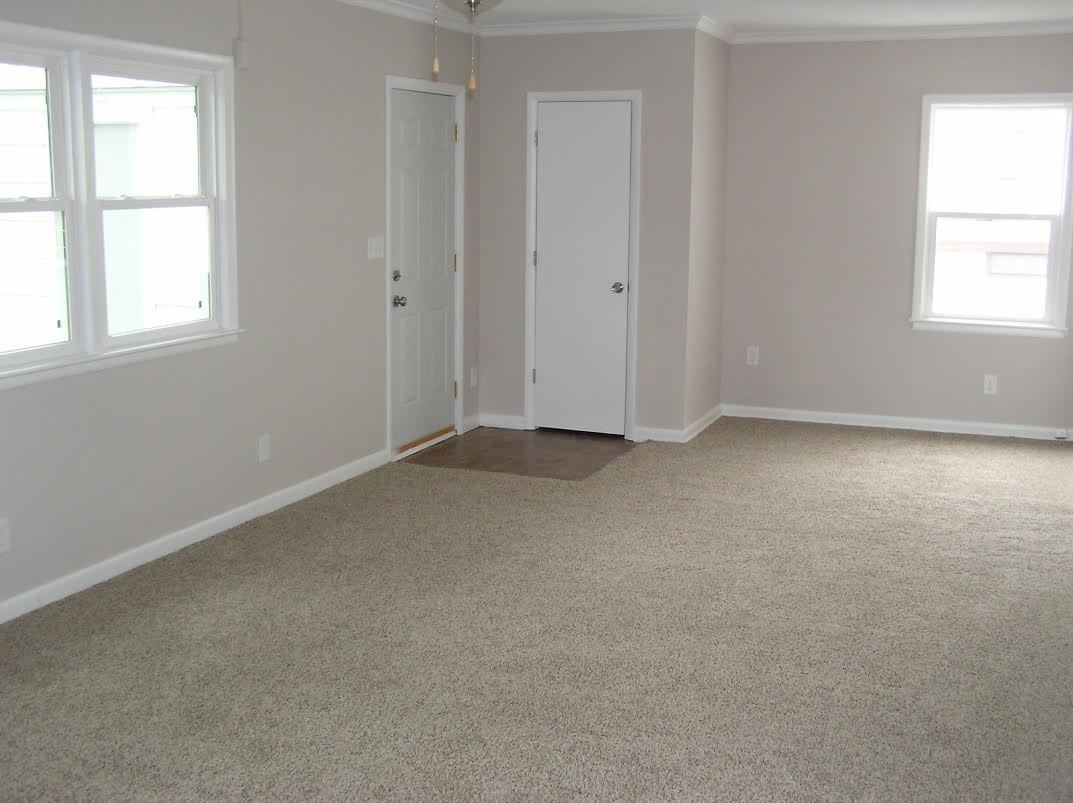 1510 E 29th St - Photo 3 of 8