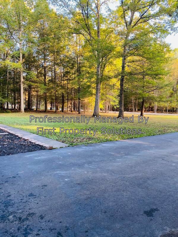 266 Forest Road - Photo 3 of 27