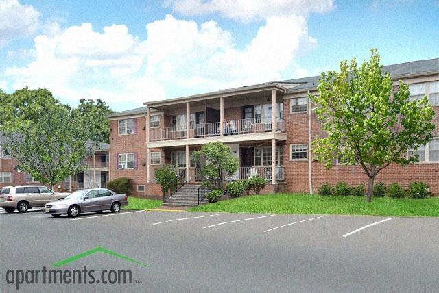 Chelsea Village Apartments - Photo 2 of 5