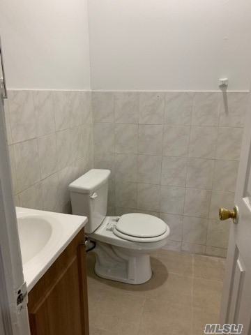 10534 105-34 77 Street - Photo 6 of 11