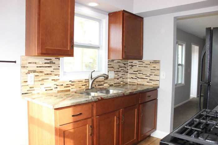 4812 Idaho Avenue North - Photo 3 of 13