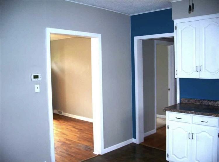 704 E Mc Pherson St - Photo 3 of 11