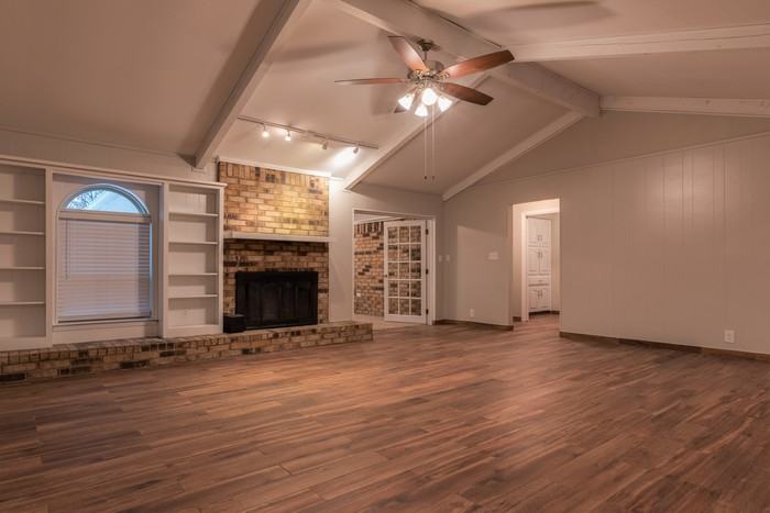 2941 Columbine Drive - Photo 2 of 10