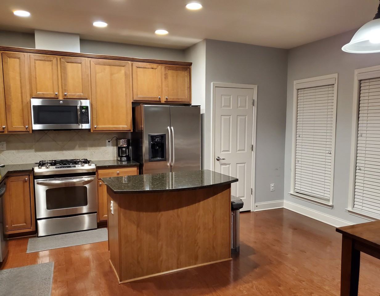 5016 Ridgemont Walk - Photo 3 of 5