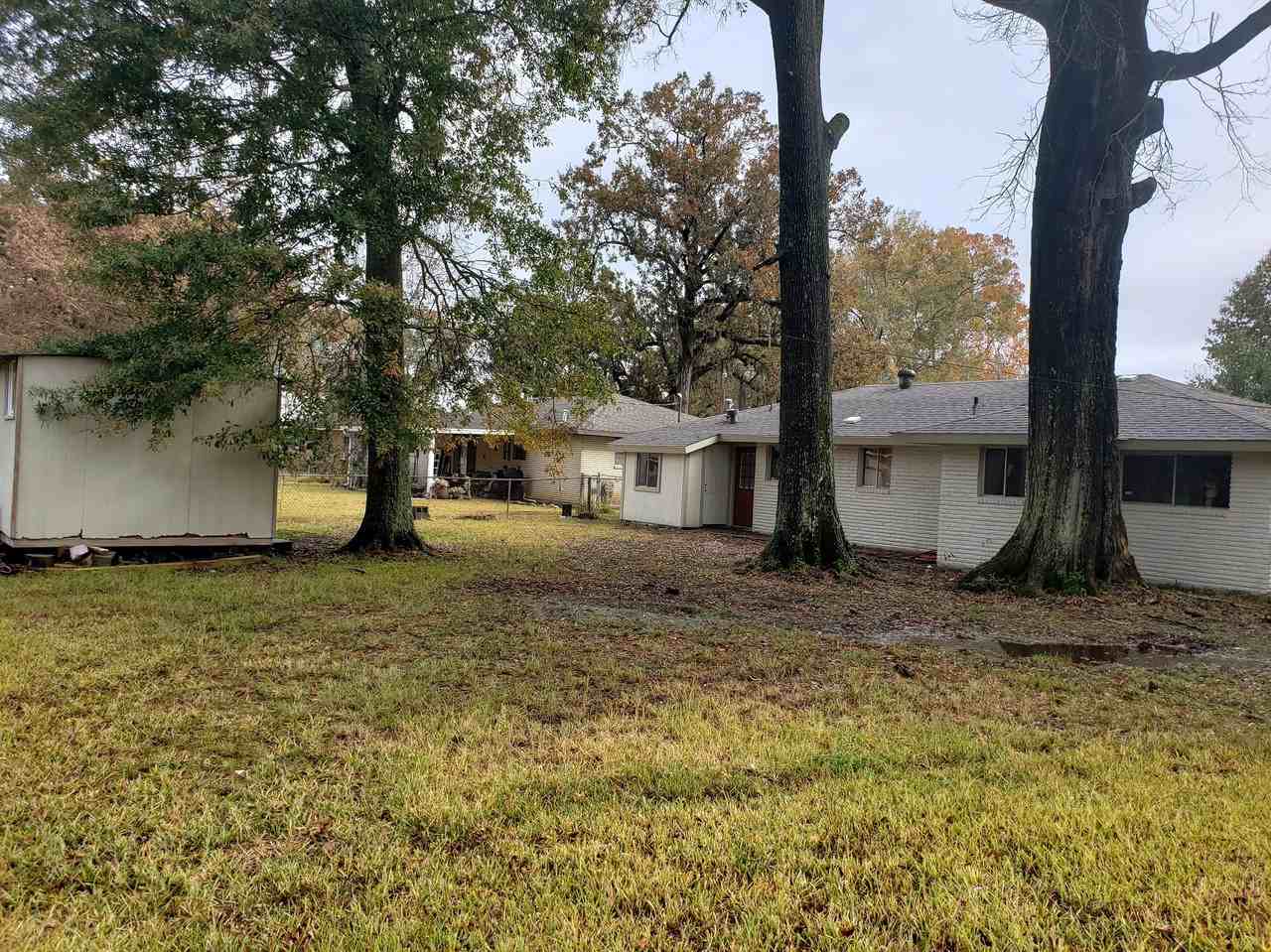 609 Sherron Ave - Photo 3 of 16