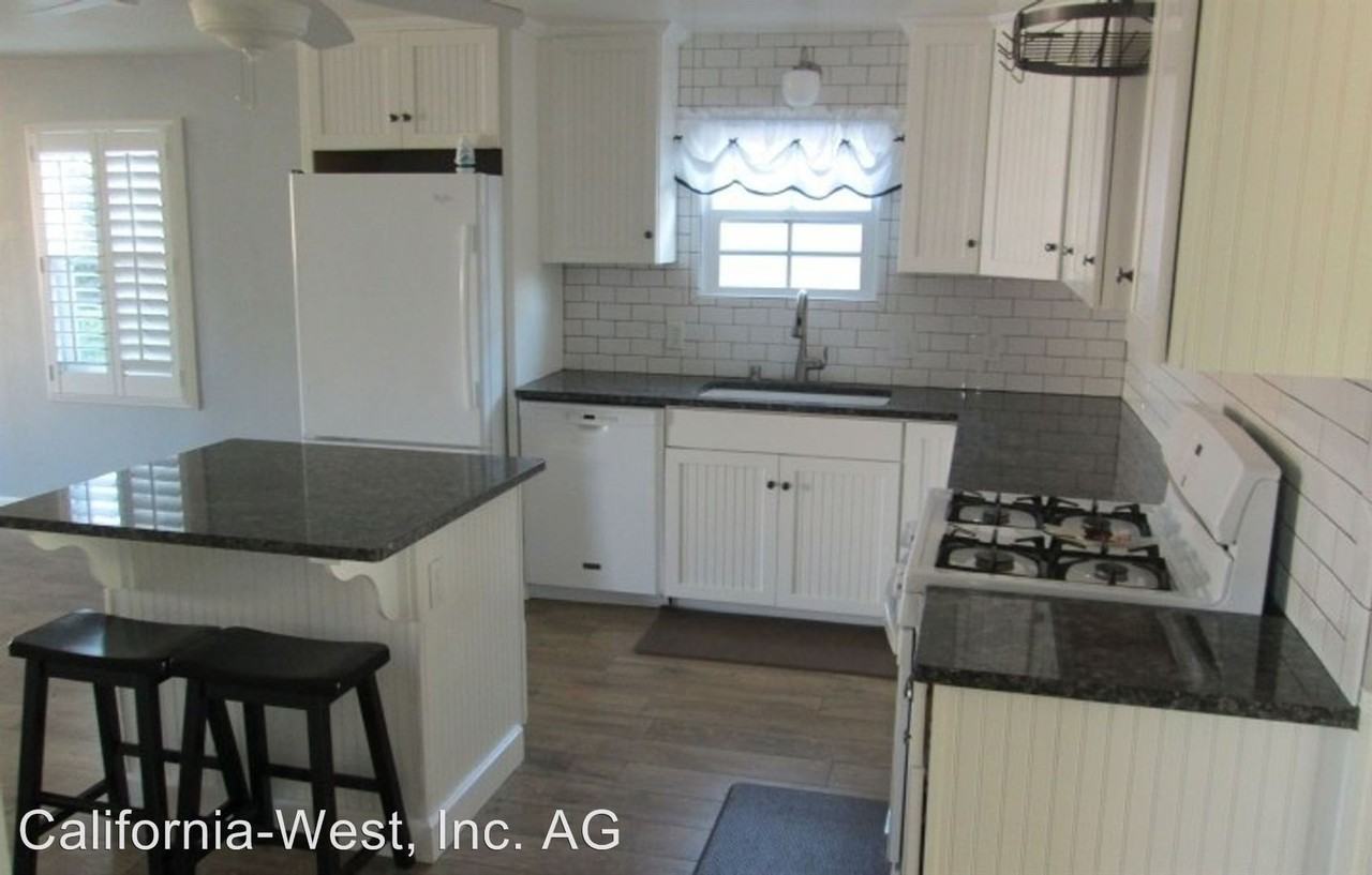 642 Seabright - Photo 3 of 10