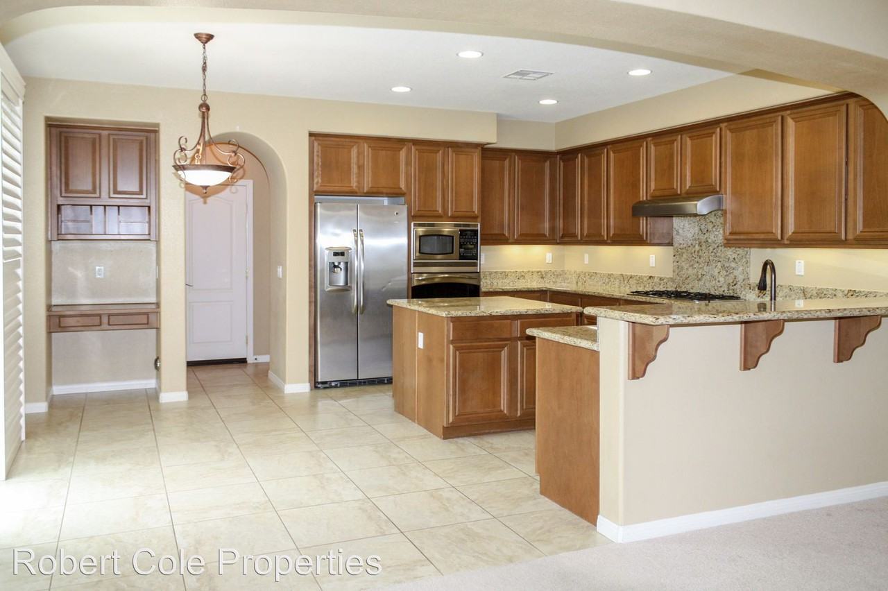 32165 Live Oak Drive - Photo 2 of 30