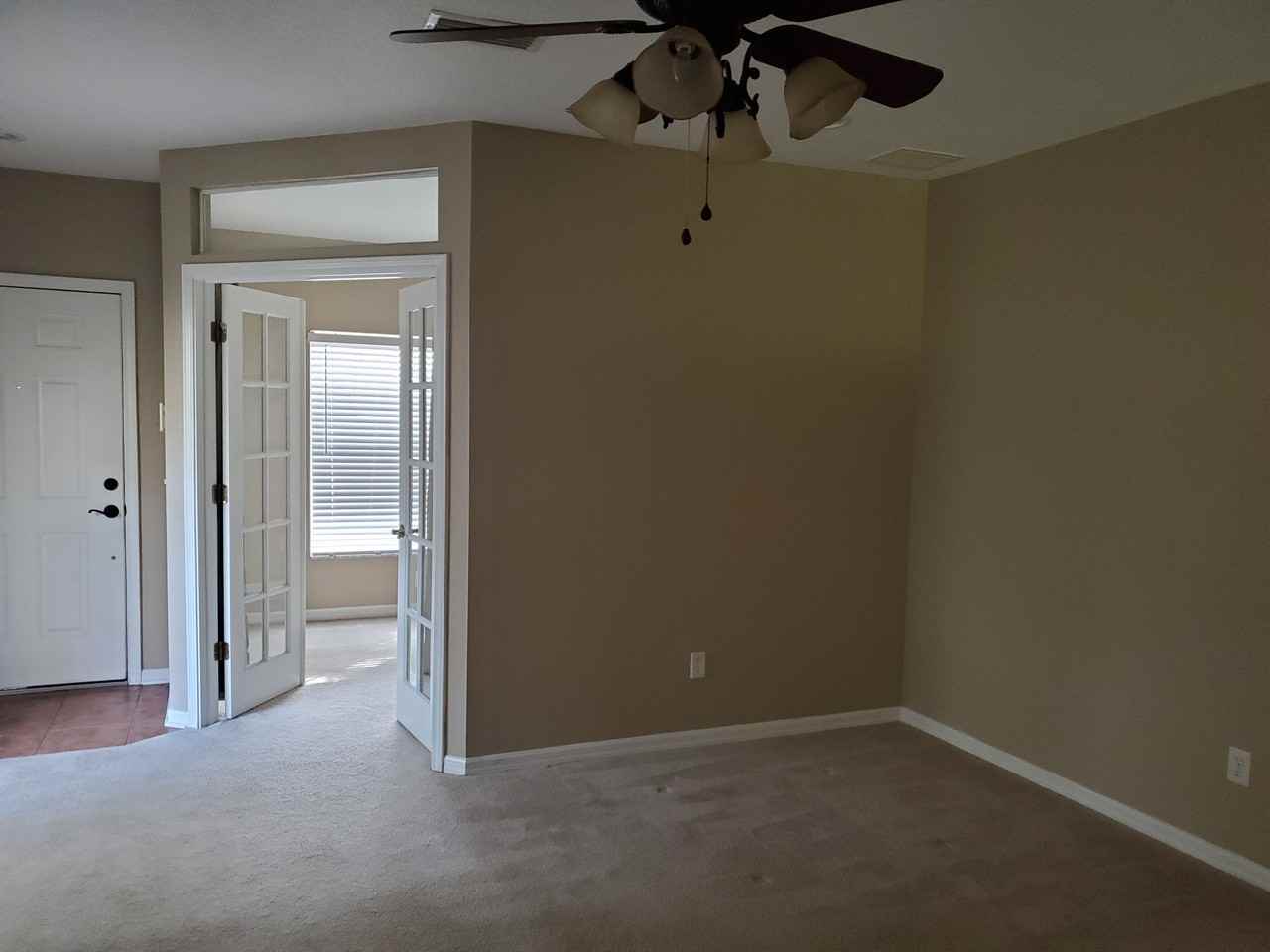 15924 Fishhawk Creek Ln - Photo 2 of 24