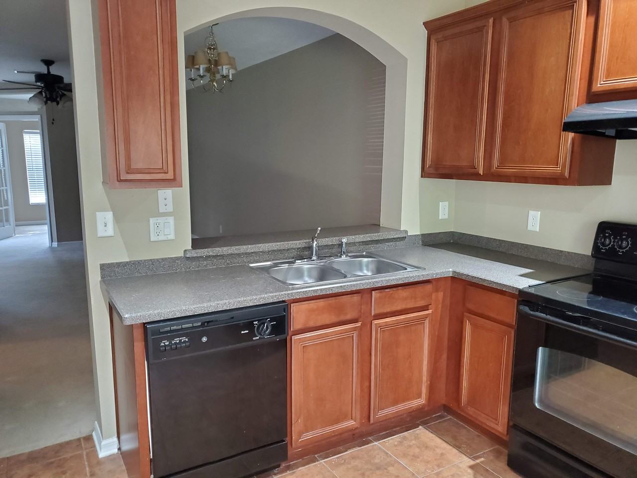 15924 Fishhawk Creek Ln - Photo 4 of 24