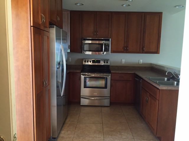 1420 New York Ave - Photo 3 of 10