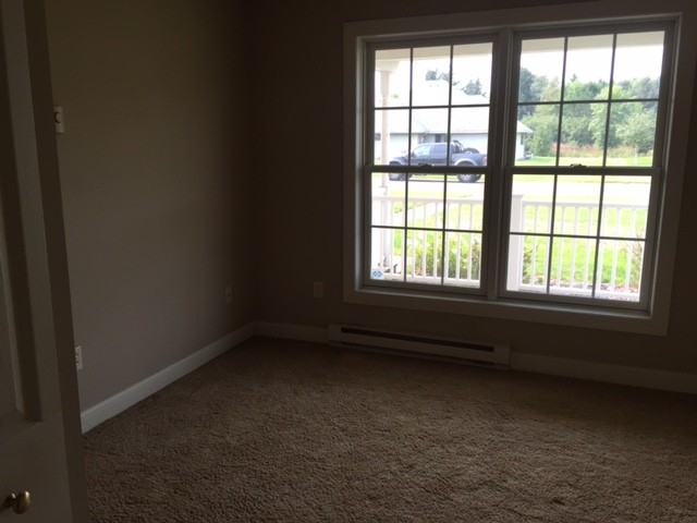 1420 New York Ave - Photo 6 of 10