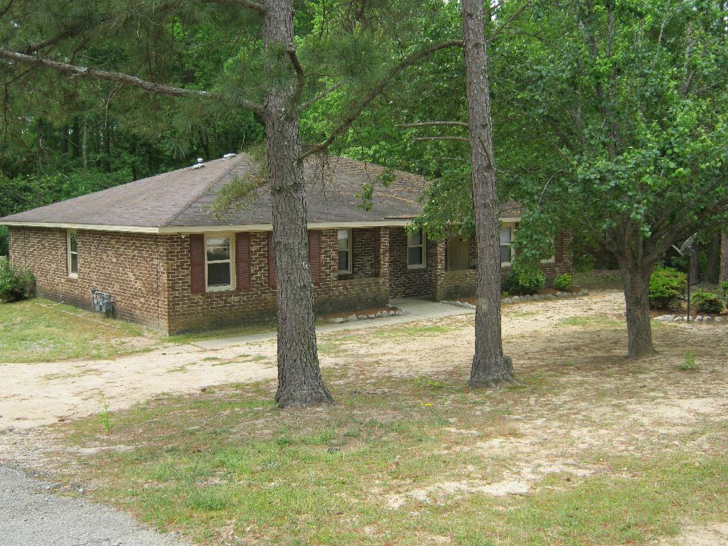 4604 Renee St - Photo 2 of 2