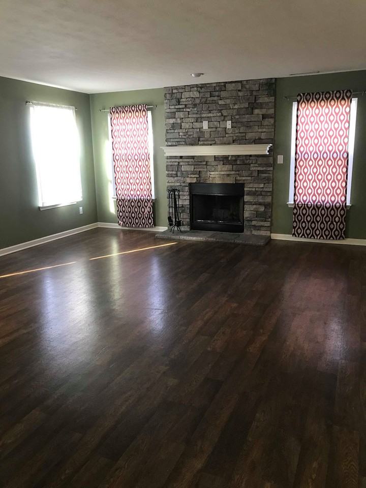 208 Ariel Ct - Photo 3 of 21