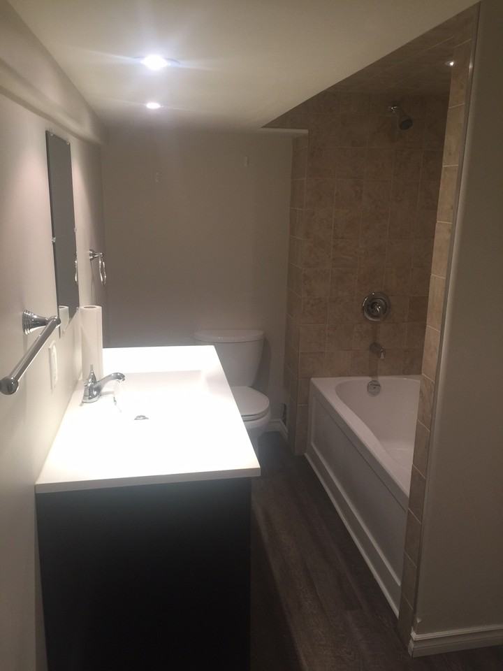 336 Erie Avenue - Photo 3 of 9