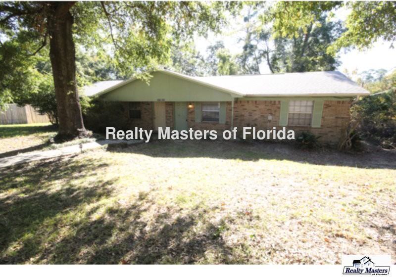 4925 Yacht Harbour Dr. - Photo 2 of 10