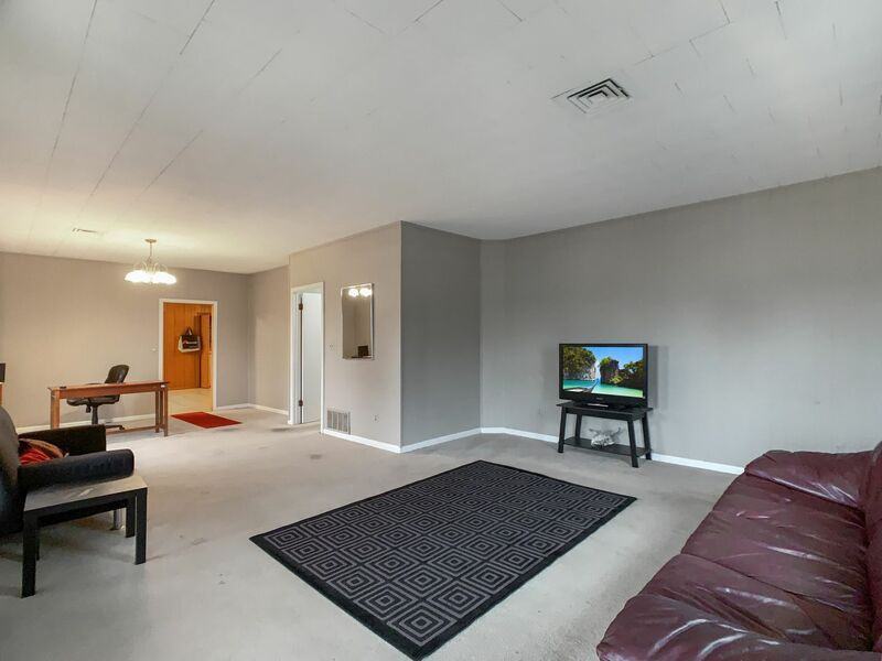 918 14th Avenue E - Photo 2 of 18