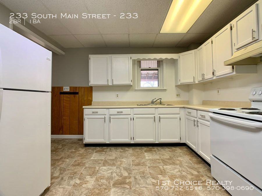 233 South Main Street #233 - Photo 3 of 10